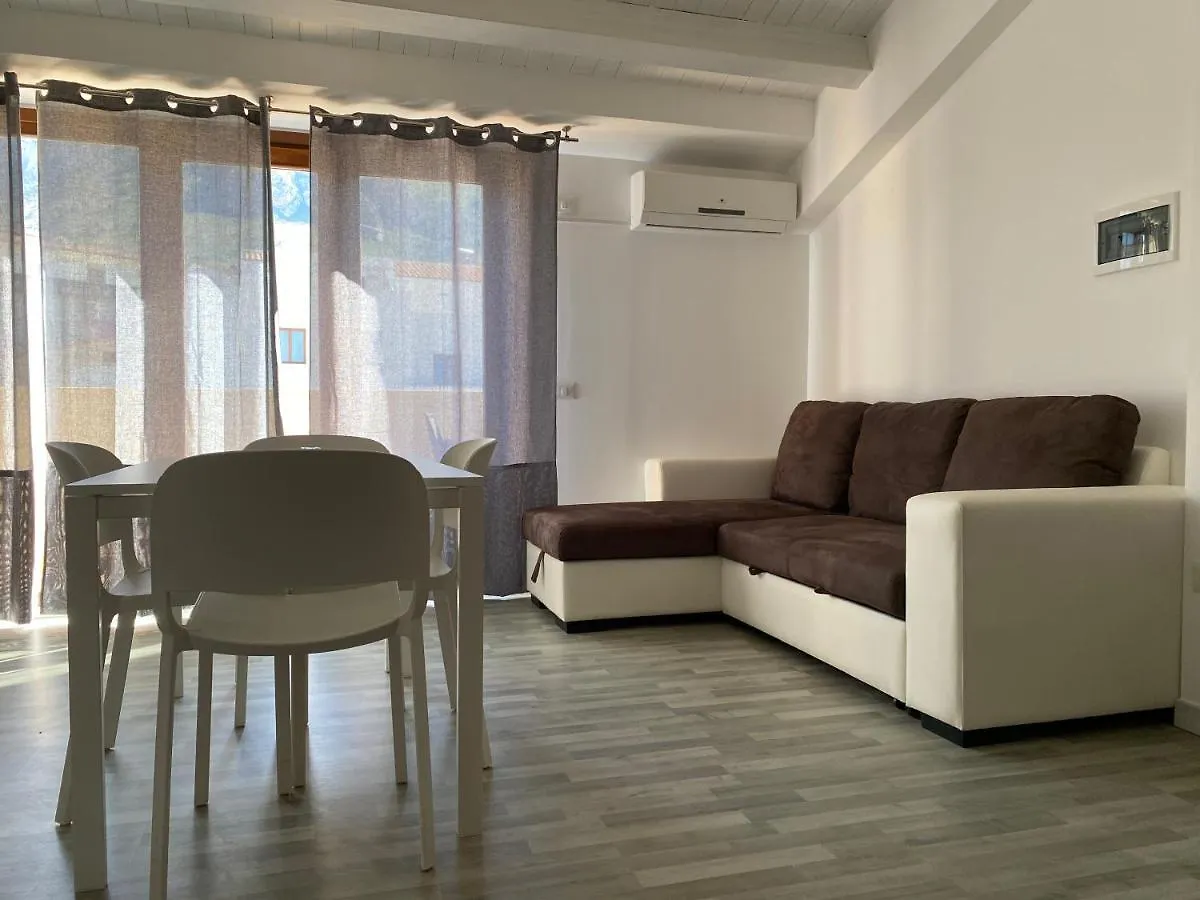 Marina Di Petrolo Apartments Castellammare del Golfo 0*,