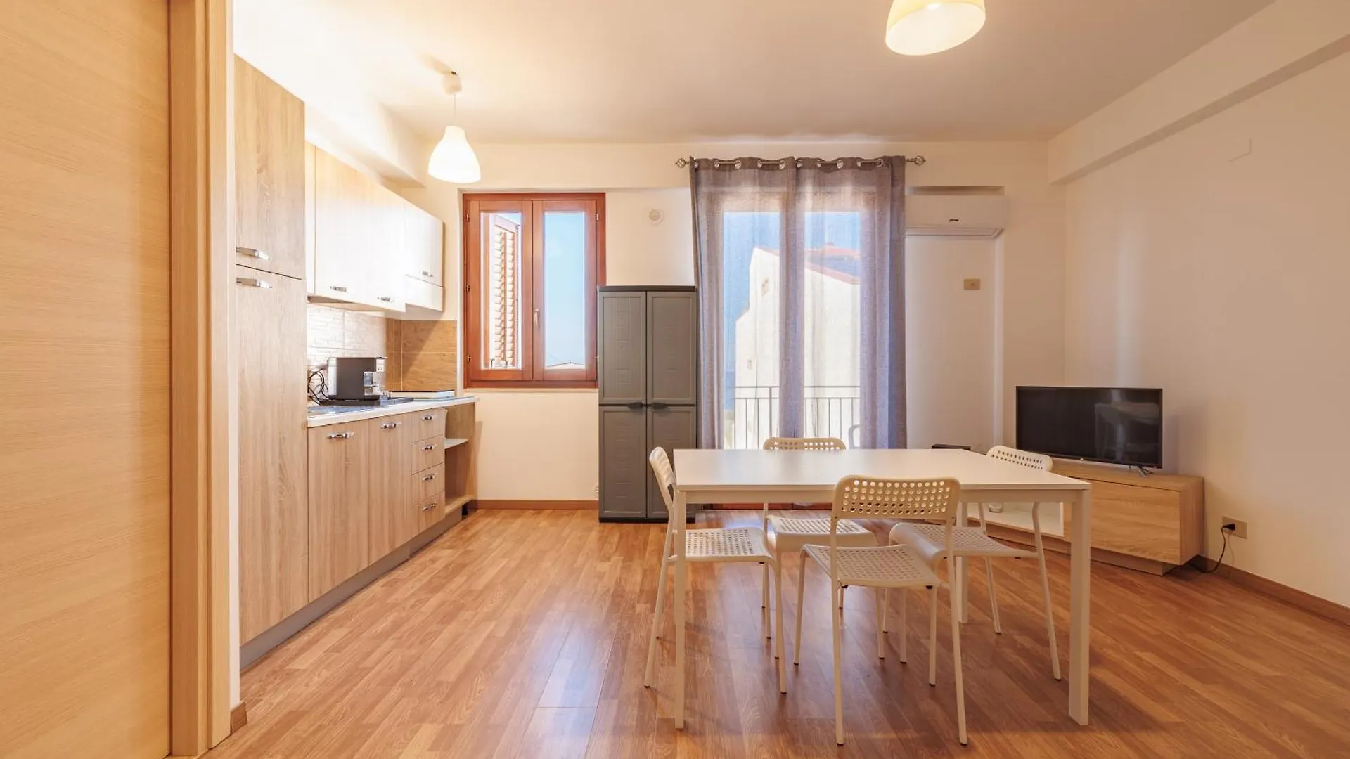 Marina Di Petrolo Apartments カステッランマーレ・デル・ゴルフォ イタリア